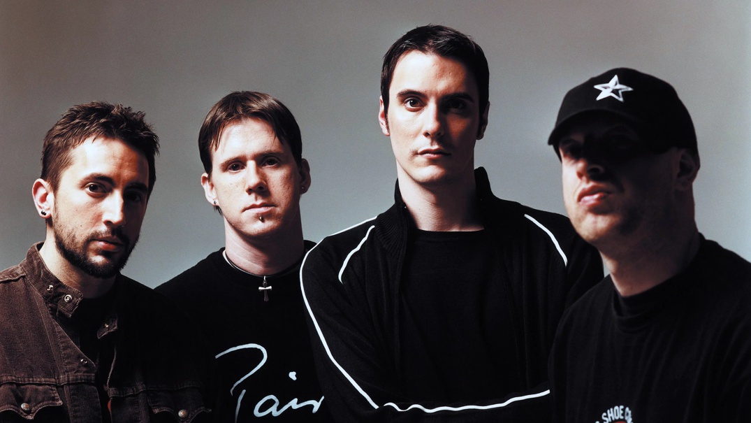 BREAKING BENJAMIN