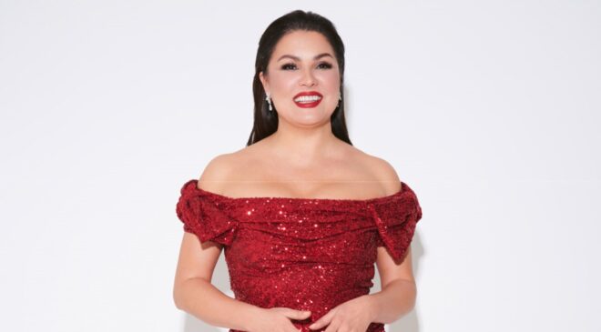 Анна Нетребко