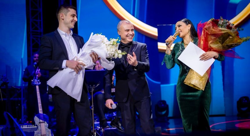 Софи Маринова